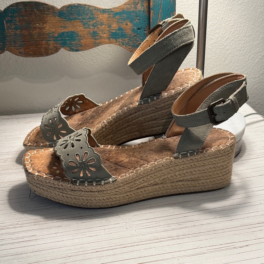 Crown Vintage - Fentisa Sage Suede Espadrille Wedge Sandal - 8.5